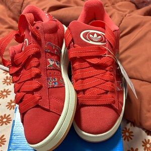 Adidas Campus Liberty London Red Sneakers with Floral Pattern/fat laces red